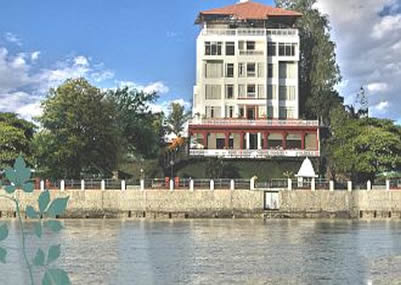 Ganga Kinare- A Riverside Boutique hotel